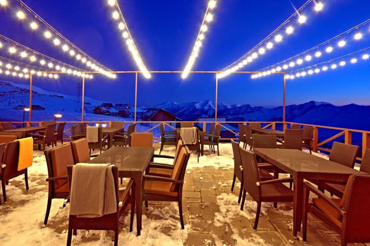 Alpina Hotel Гудаури Экстерьер фото