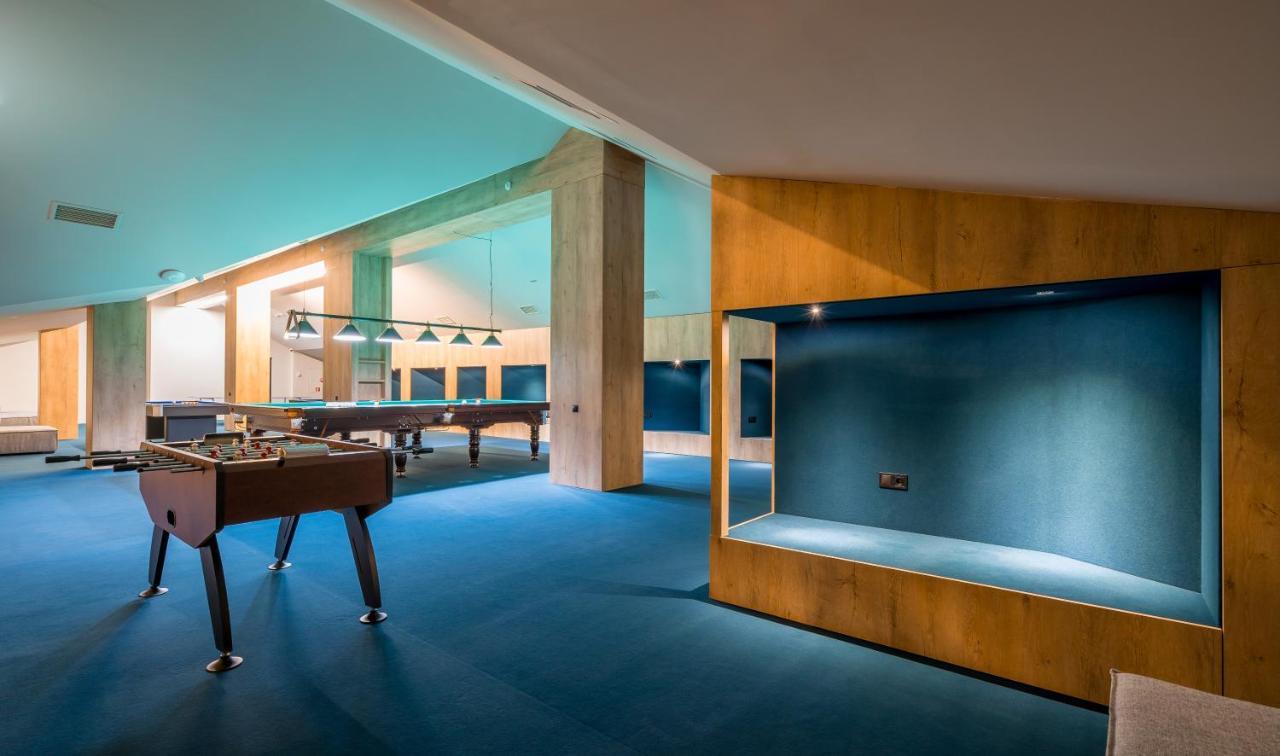 Alpina Hotel Гудаури Экстерьер фото