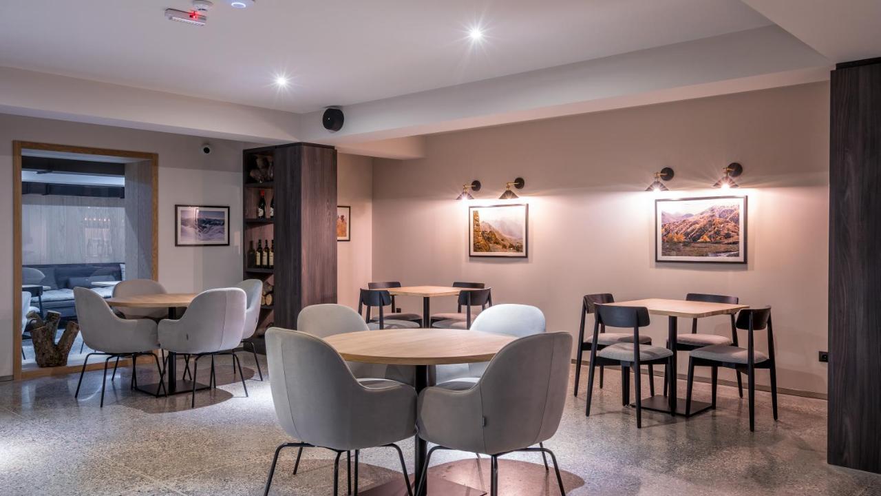 Alpina Hotel Гудаури Экстерьер фото