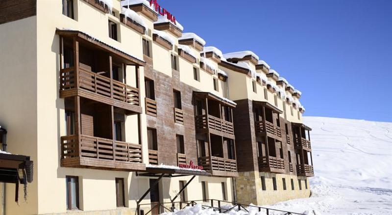 Alpina Hotel Гудаури Экстерьер фото