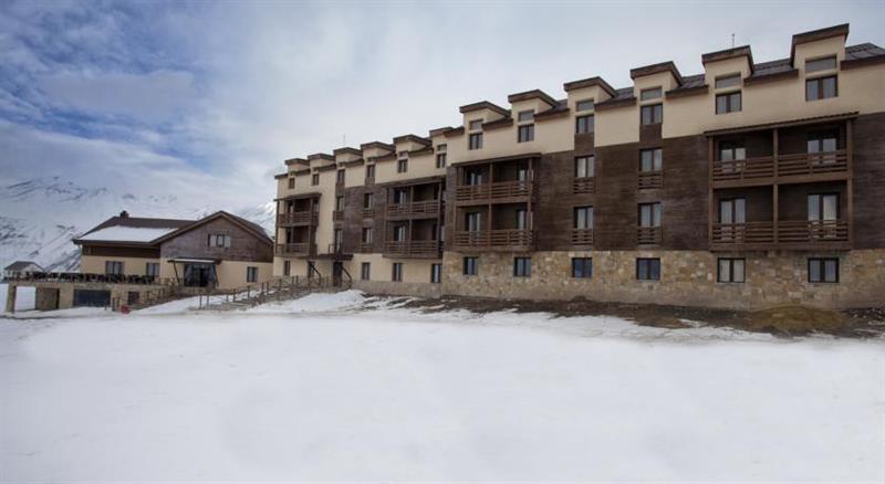 Alpina Hotel Гудаури Экстерьер фото